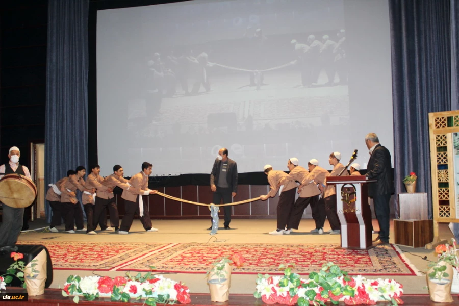 برگزاری مراسم روز دانشجو 12