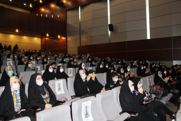 برگزاری مراسم روز دانشجو 13