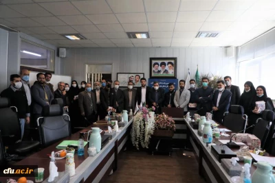 به روایت تصویر:

نشست رییس دانشگاه فرهنگیان با نمایندگان تشکل های دانشجویی در روز دانشجو