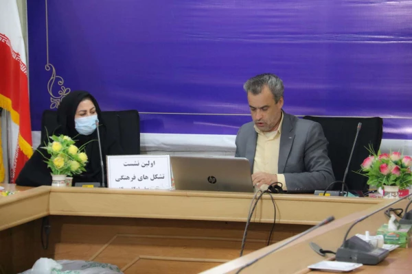 نشست منتخبان دومین دوره انتخابات الکترونیکی کانون ها و انجمن های پردیس حضرت فاطمه الزهراء (س)
 2