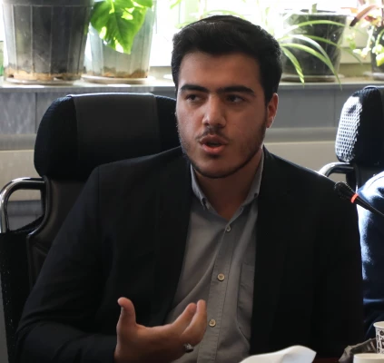 نشست صمیمی نمایندگان تشکل های دانشجویی با اعضای هیات رئیسه دانشگاه فرهنگیان 7