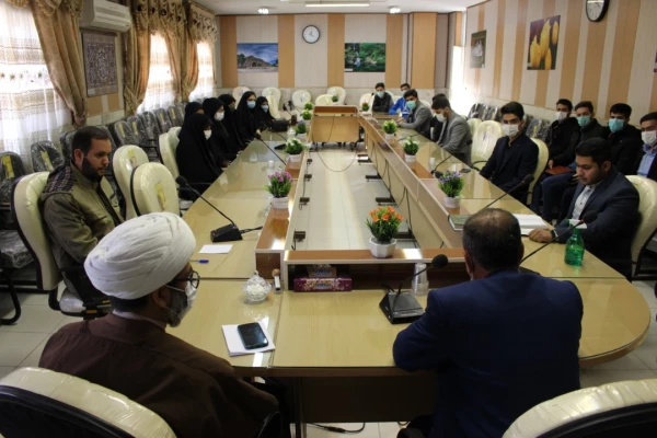 دوران دانشجویی فرصتی ارزشمند برای اعتلای اخلاقی، علمی و توانمندی دانشجویان است. 4