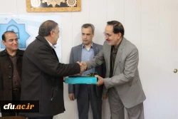 تجلیل از کارکنان حوزه مالی پردیس های استانی دانشگاه فرهنگیان یزد
 7