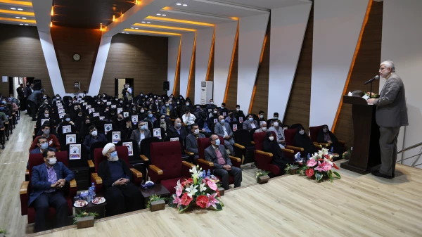 مراسم گرامیداشت روز دانشجو با حضور استاندار گلستان برگزار شد. 6