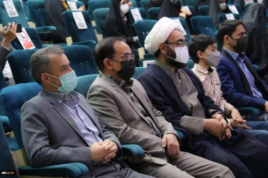 جشن بزرگداشت روز دانشجو
 7