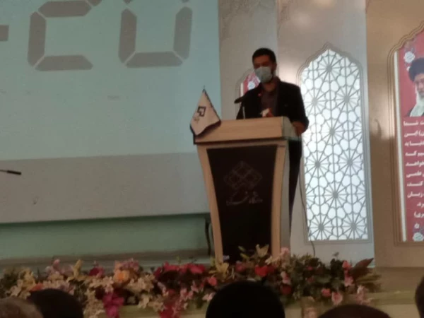 برگزاری ویژه برنامه بزرگداشت روز دانشجو
 5