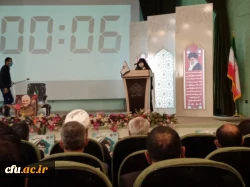 برگزاری ویژه برنامه بزرگداشت روز دانشجو
 7