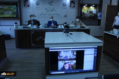 به میزبانی دانشگاه فرهنگیان خراسان رضوی برگزار شد:

دومین جلسه شورای سیاست گذاری نخستین همایش بین المللی تربیت معلم کشور