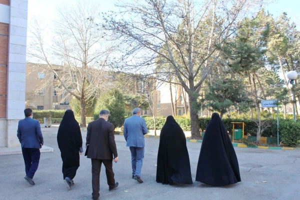 ارزیابی میزان آمادگی پردیس های استان قزوین برای حضور دانشجو معلمان در ترم آینده 2