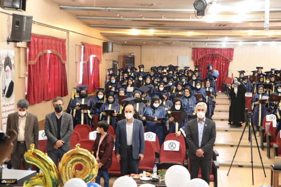 آیین دانش آموختگی ورودی های 95 و 96 پردیس شهید باهنر فارس  21