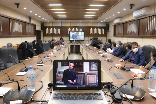 آیین گرامیداشت هفته پژوهش و فناوری
 6