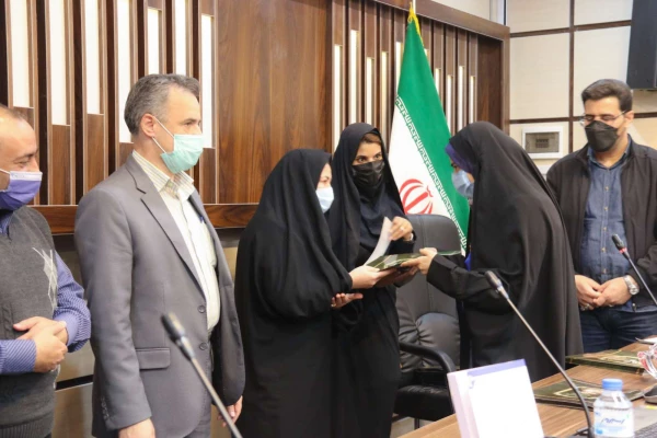 آیین گرامیداشت هفته پژوهش و فناوری
 11