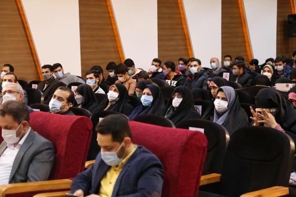 زنان جایگاه ویژه ای در تحقق تمدن نوین اسلامی دارند 10