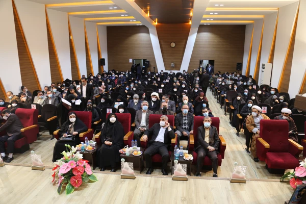 بانوان پس از انقلاب اسلامی در سطوح مدیریتی درخشیدند 3