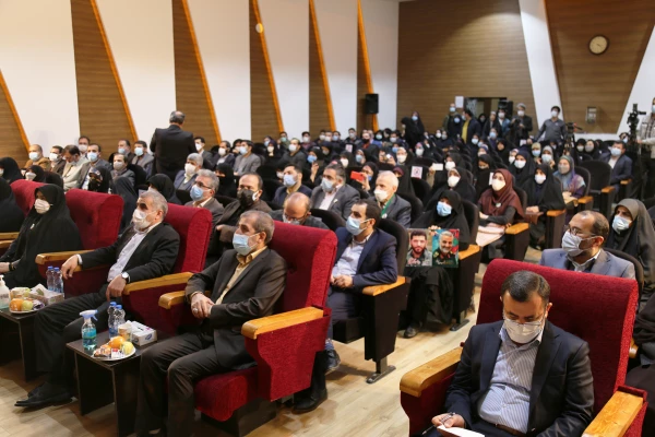 بانوان پس از انقلاب اسلامی در سطوح مدیریتی درخشیدند 4