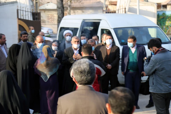 انقلاب اسلامی احیاگر اسلام ناب محمدی در حوزه زنان است 16