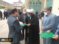 طرح شمیم خدمت توسط دانشگاه فرهنگیان استان و پایگاه مقاومت بسیج کارمندان شهدای دانشگاه فرهنگیان لرستان در حاشیه نماز دشمن شکن جمعه در مصلای الغدیر خرم آباد برگزار شد. 27