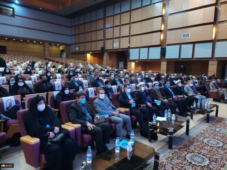 دکتر حسین خنیفر:
پژوهش از اصلی ترین عناصر نظام آموزشی است 2