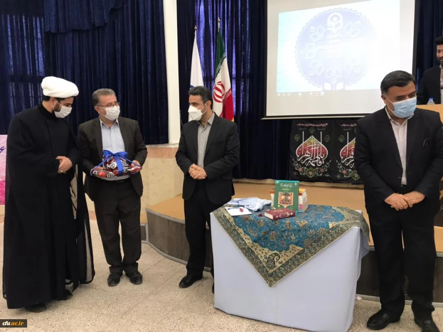 برگزاری دهمین مراسم استانی  جشنواره ملی پژوهش دانشگاه فرهنگیان استان سمنان 5