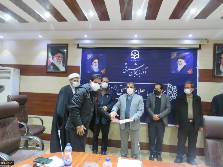 هفته پژوهش و فناوری در پردیس علامه امینی دانشگاه فرهنگیان آذربایجان شرقی برگزار شد . 8