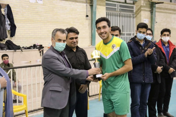 جام سه جانبه فوتسال
 8