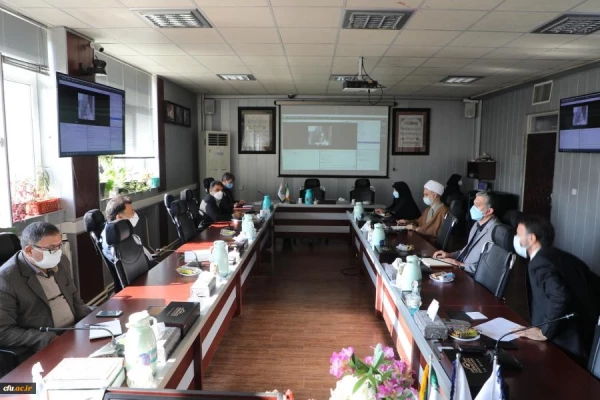 سی وهفتمین نشست شورای دانشگاه فرهنگیان برگزار شد
 5