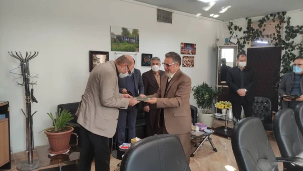 عملکرد روابط عمومی در مخاطب شناسی و هم افزایی اعضای دانشگاه فرهنگیان ستودنی است 5