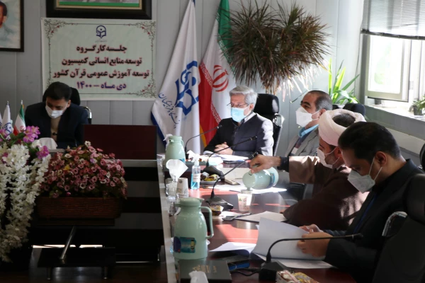 تربیت نیروی ماهر در حوزه قرآن وعترت از برنامه های راهبردی دانشگاه فرهنگیان است 5