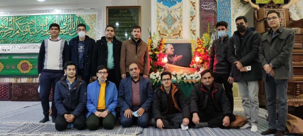 اعزام دانشجومعلمان پردیس های دانشگاه فرهنگیان یزد به اردوی راهیان مقاومت کرمان
 5