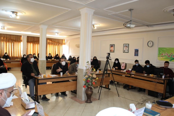 کرسی علمی ترویجی مکتب شهید سلیمانی الگوی کادرسازی برای تحقق تمدن نوین اسلامی برگزار شد 7