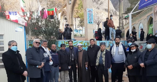 دیدار مروجین فرهنگ ایثار و شهادت سازمان مرکزی دانشگاه فرهنگیان از گلزار شهدای کرمان 10