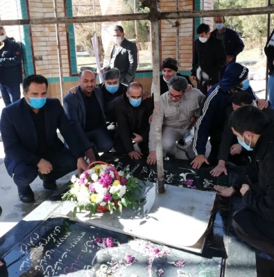 دیدار مروجین فرهنگ ایثار و شهادت سازمان مرکزی دانشگاه فرهنگیان از گلزار شهدای کرمان 15