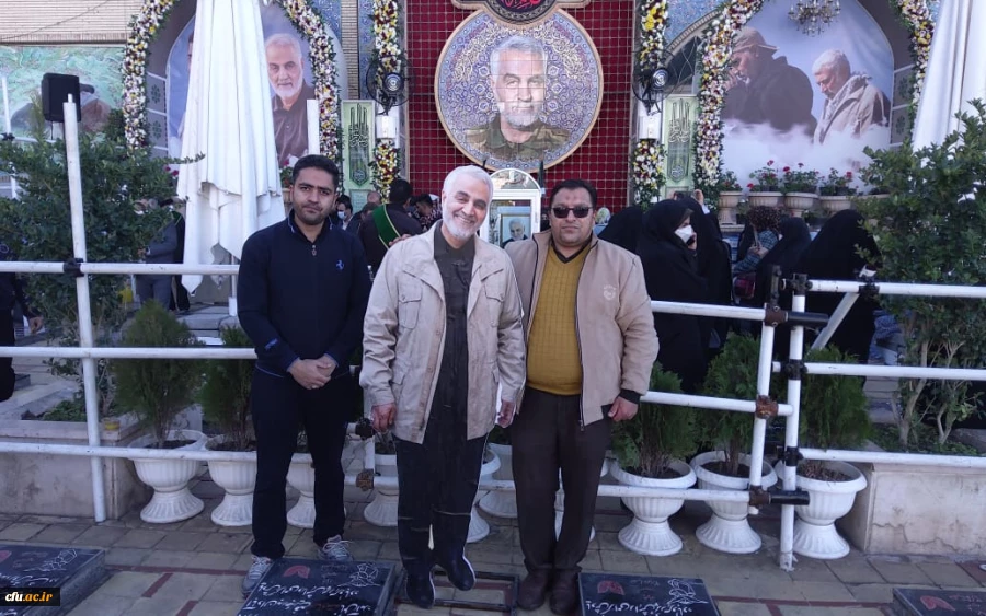 دانشگاه فرهنگیان کرمان برگزار کرد
همایش پیاده روی بزرگداشت سرداردلها، سپهبد شهید حاج قاسم سلیمانی 2