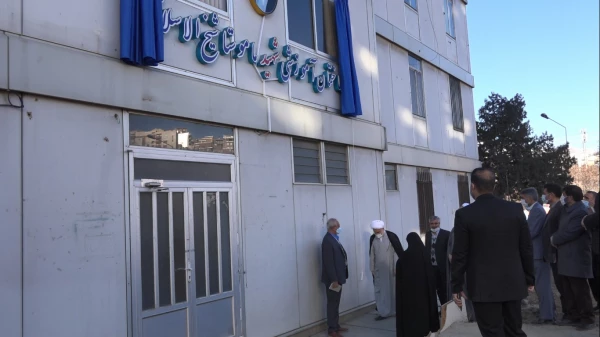 بازدید نماینده ولی فقیه در استان از فعالیت های عمرانی دانشگاه فرهنگیان کردستان
 8