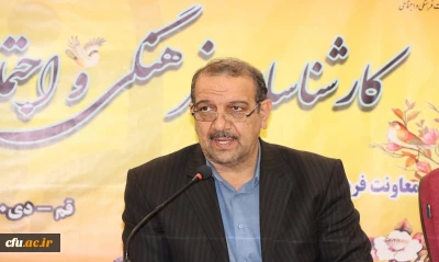 مشاور معاون فرهنگی و اجتماعی دانشگاه فرهنگیان;

تدوین کتاب شهدای تربیت معلم، سند و افتخار بزرگ دانشگاه فرهنگیان است