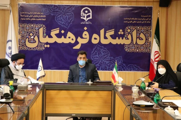 نقش دانشگاه فرهنگیان در ترویج نگاه و گفتمان مهدویت و انتظار در سراسر کشور نقشی اثرگذار است
 2