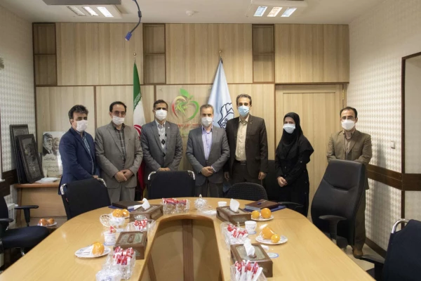 انعقاد تفاهم نامه همکاری بین دانشگاه فرهنگیان استان و دانشگاه علوم پزشکی یزد
 7