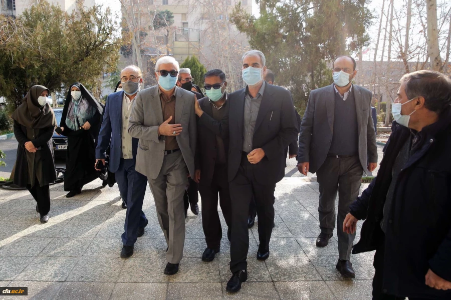 The Minister of Education inadvertently visited Shahid Sharafat Higher Education Center of Farhangian University. 2