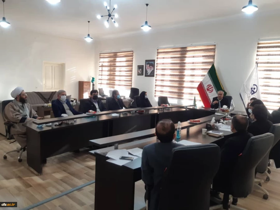 جلسه شورای نظارت، ارزیابی و تضمین کیفیت برای از سرگیری آموزش های حضوری در دانشگاه فرهنگیان آذربایجان شرقی

 7