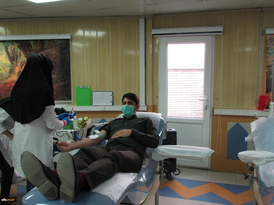 اهداء خون جمعی از کارکنان دانشگاه فرهنگیان استان مرکزی 3