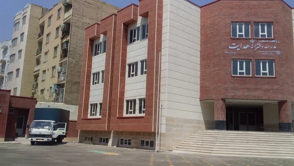 واگذاری مدرسه به پردیس امیرکبیر دانشگاه فرهنگیان البرز 8