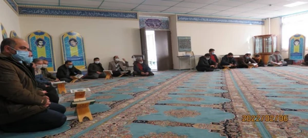 برگزاری طرح کرسی های تلاوت و سلسله محافل انس با قران کریم در دانشگاه فرهنگیان اردبیل 