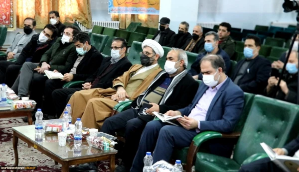 محفل انس با قرآن کریم به مناسبت ایام الله دهه مبارکه فجر به همت واحد فرهنگی و امور دانشجویی دانشگاه فرهنگیان استان آذربایجان شرقی برگزار شد 2