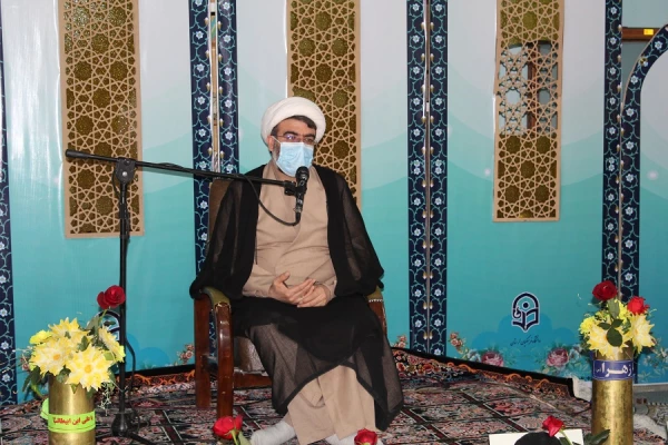 کرسی تلاوت و محفل انس با قرآن کریم در فجر انقلاب 6