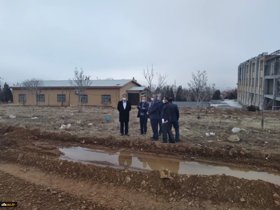 بازدید مدیرکل دفتر فنی استانداری از پردیس حضرت زینب کبری(س) 3