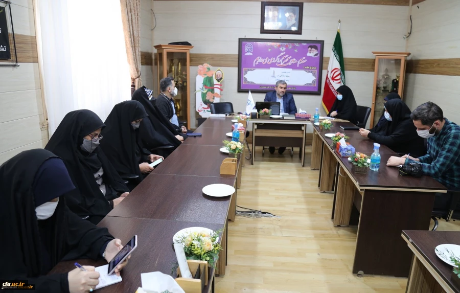 نشست تخصصی سبک زندگی در بیانیه گام دوم انقلاب 4