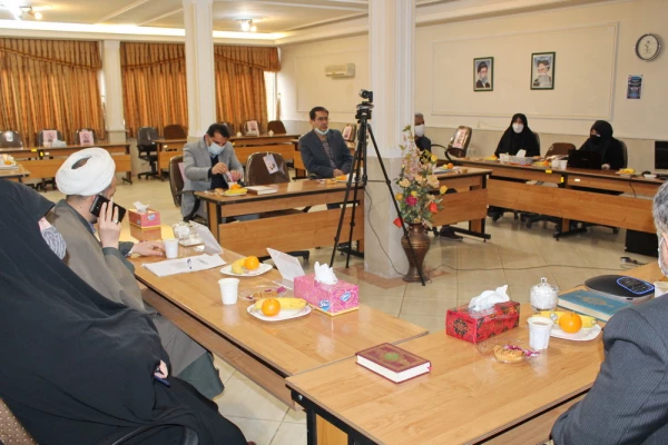 کرسی علمی ترویجی لزوم توجه به تاثیر معنویت بر توانمندسازی معلمان در گام دوم انقلاب اسلامی برگزار شد 6