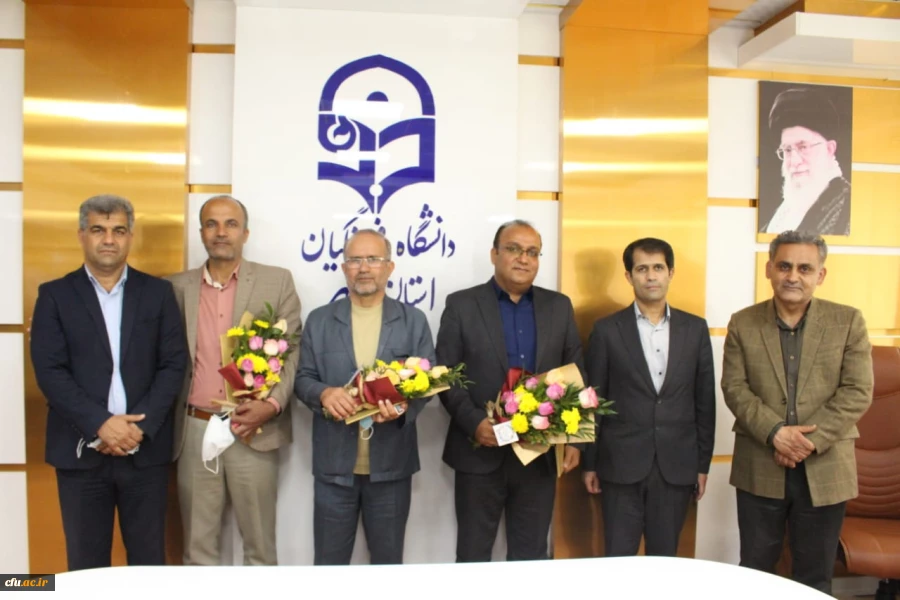 
با حضور جمعی از مسئولان و کارکنان دانشگاه

آئین تجلیل از بازنشستگان جدید دانشگاه فرهنگیان استان بوشهر در سالن کنفرانس پردیس علامه طباطبایی بوشهر برگزار شد.
 17