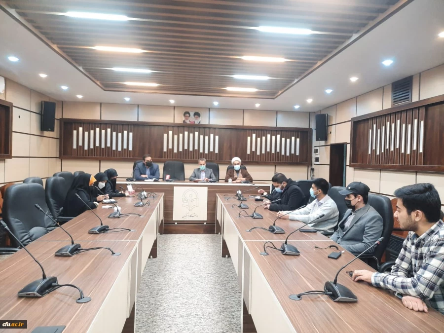 نشست پرسش و پاسخ دانشجومعلمان با مسئولین دانشگاه
 2