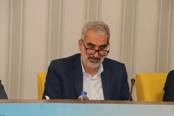 نشست صمیمی وزیر آموزش و پرورش با نمایندگان تشکل های دانشجو معلمان دانشگاه فرهنگیان استان آذربایجان شرقی 10